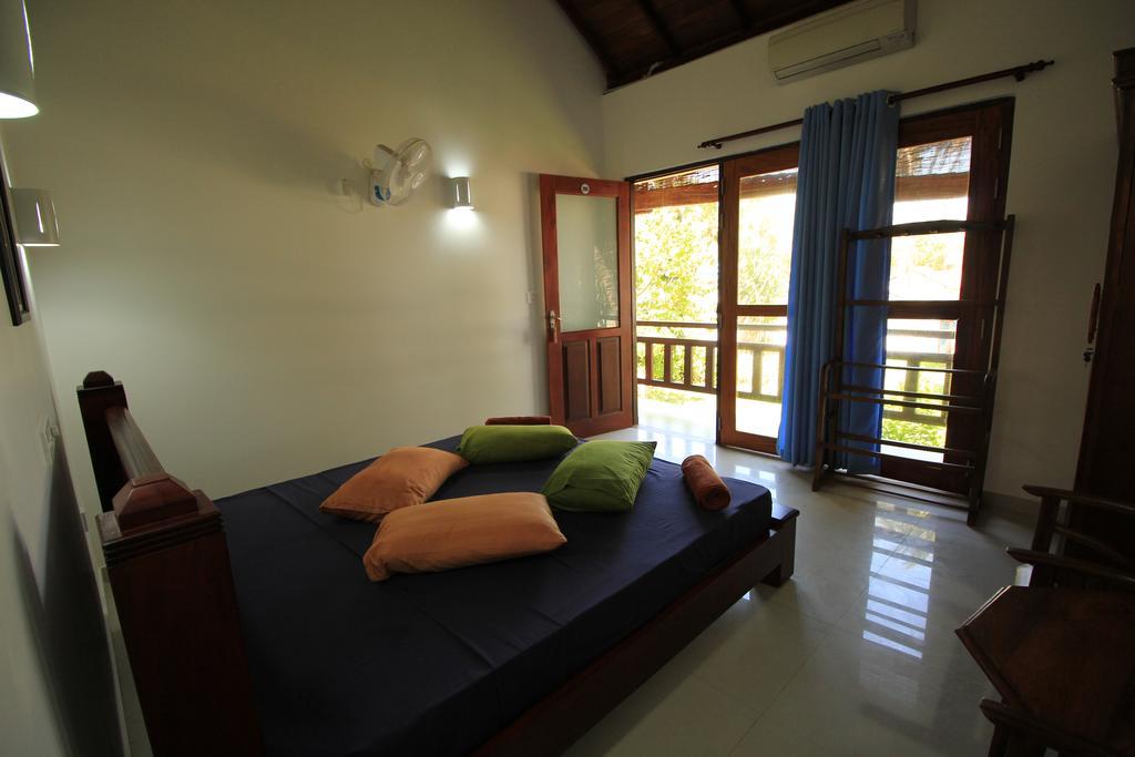 Ocean Of Life Ayurveda Hotel Induruwa Extérieur photo